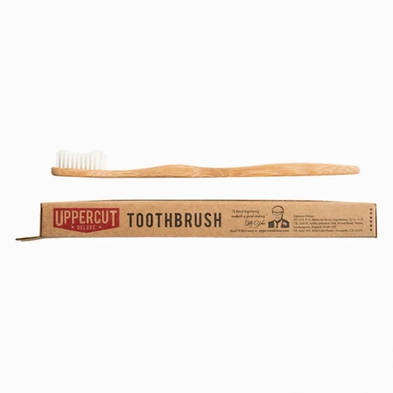 Uppercut Deluxe Toothbrush fogkefe (medium)